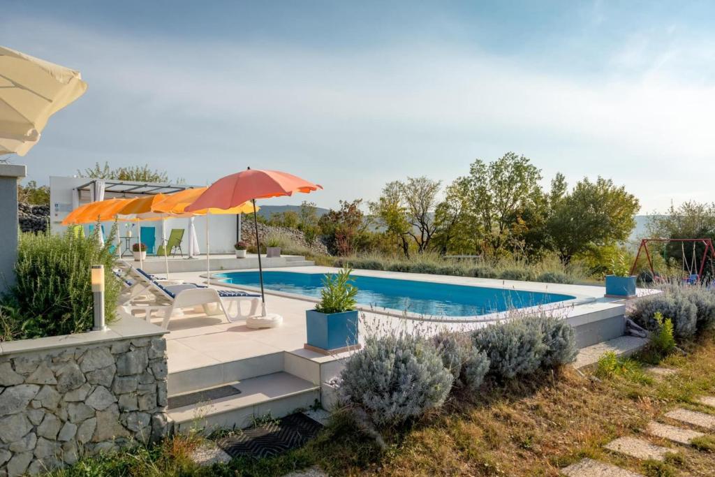 Rustic Villa Florice with a pool photo 2