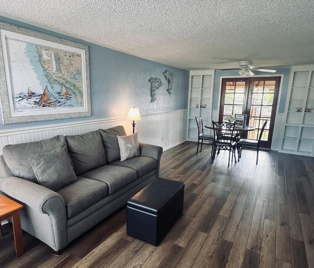 River Wilderness Waterfront Cabins image