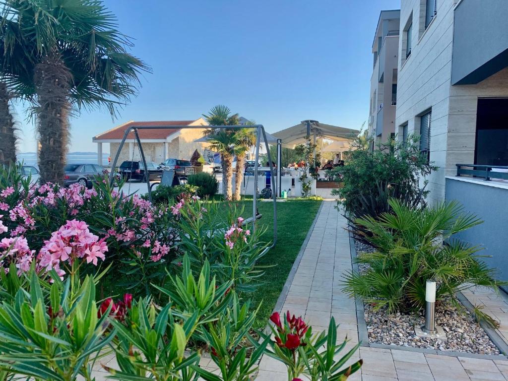 Apartments THE BEACH RESORT VIR photo 3