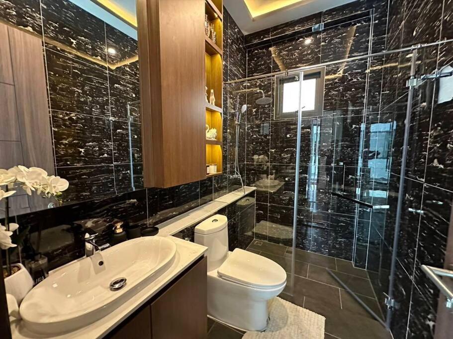 Atmos Pool Villa Pattaya photo 2