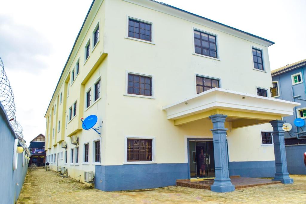 Lisgewann Global Hotel
