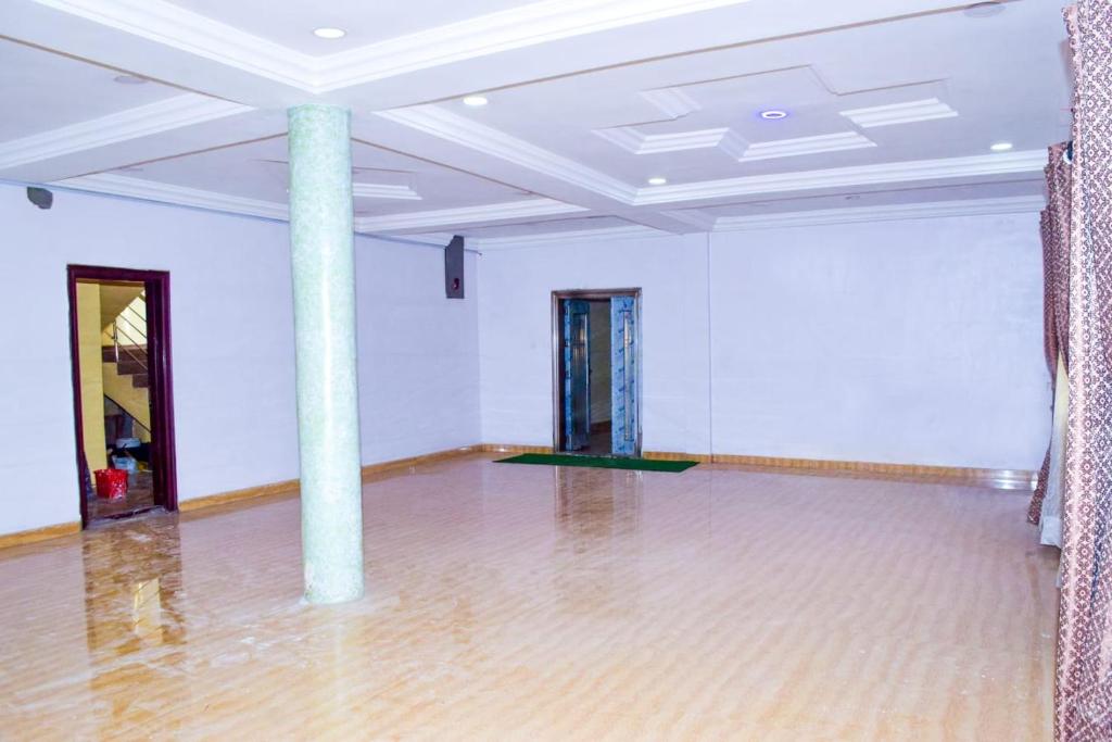 Lisgewann Global Hotel photo 4
