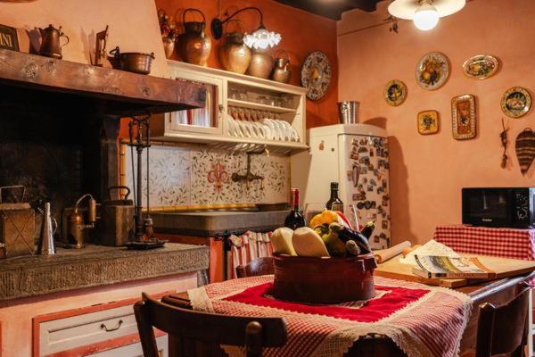 LA FINESTRA SUL BORGO Dimora Storica photo 1