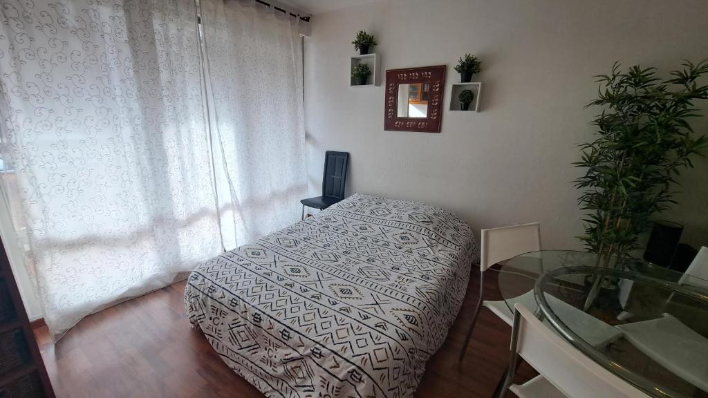 Studio cosy 33 m² limite Lyon. Parking privatif. photo 2