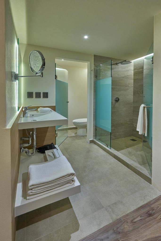 City Express Plus by Marriott Mazatlan photo 2