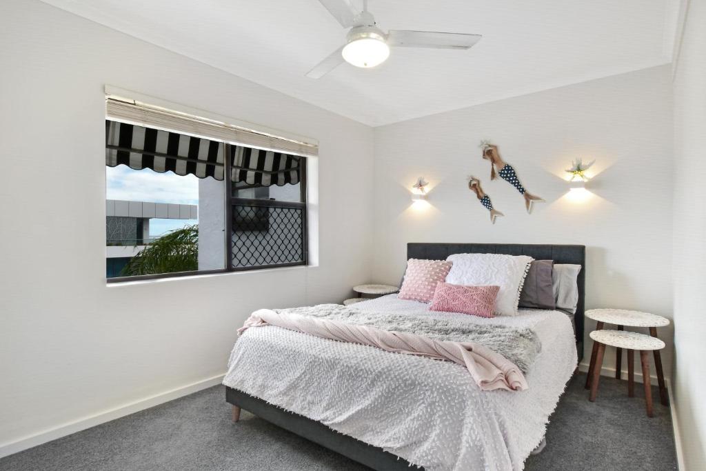 Coastal Chic Apartment - Mooloolaba and Alex photo 3