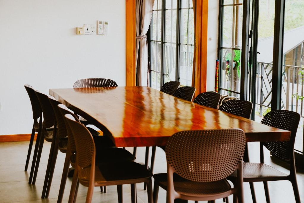 DC Green Villa & Resort Bavi - private pool and Mountain view