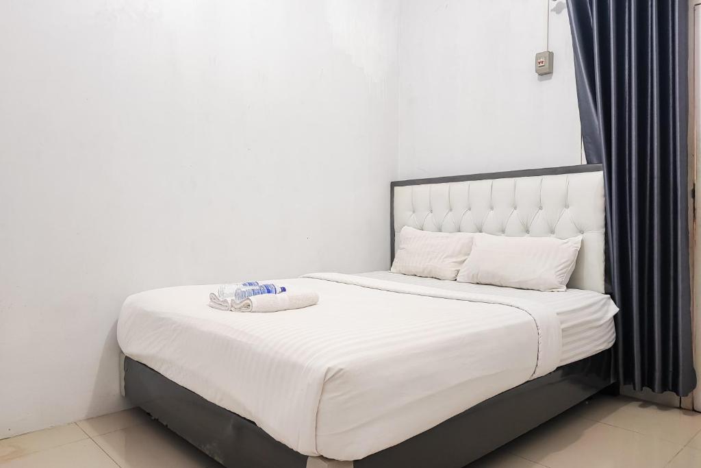 RedDoorz Syariah near Lapangan Persijam Jambi