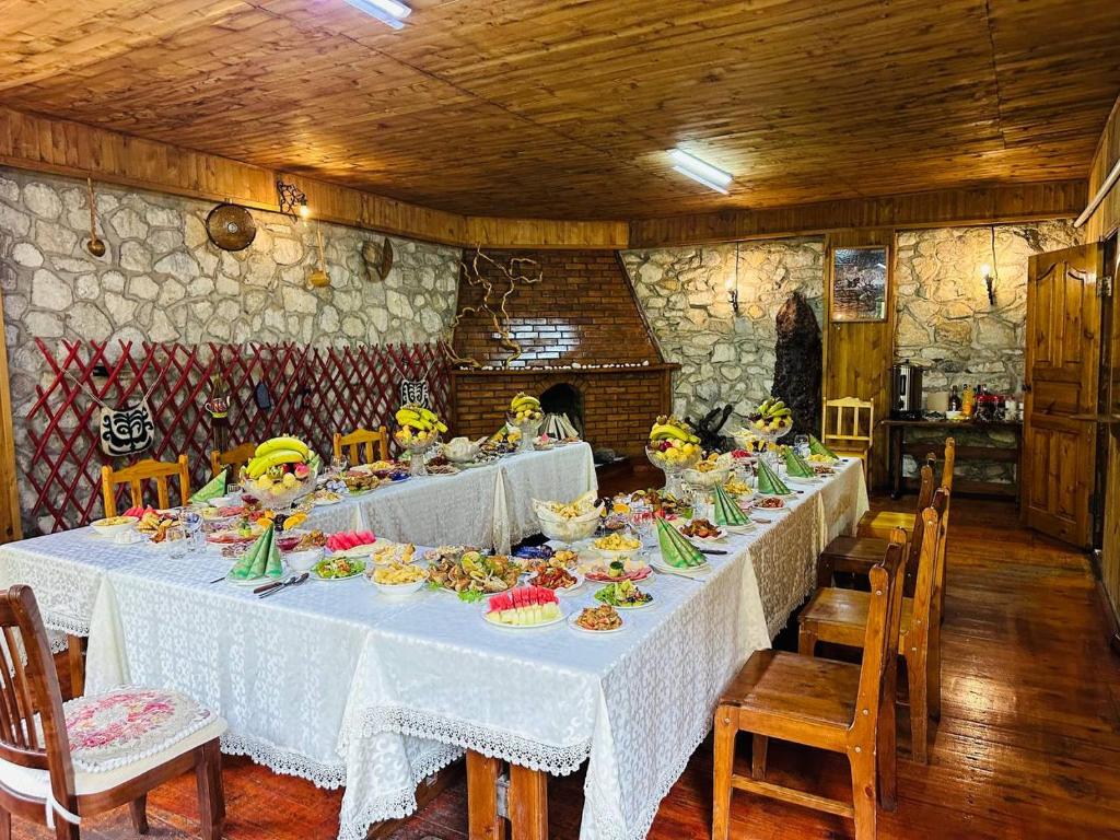 Motel Oson in Chichkan Gorge, Toktogul, Kyrgyzstan, Мотель Осон в ущелье Чычкан, Токтогул, Кыргызстан photo 2