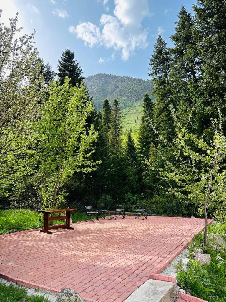 Motel Oson in Chichkan Gorge, Toktogul, Kyrgyzstan, Мотель Осон в ущелье Чычкан, Токтогул, Кыргызстан photo 4