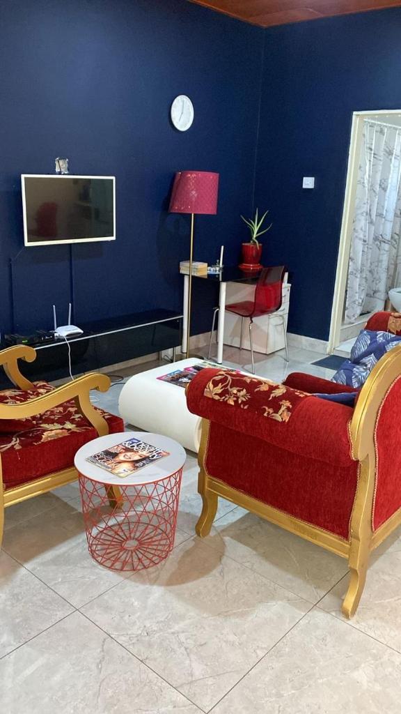 Yazmin’s studio apartments photo 1