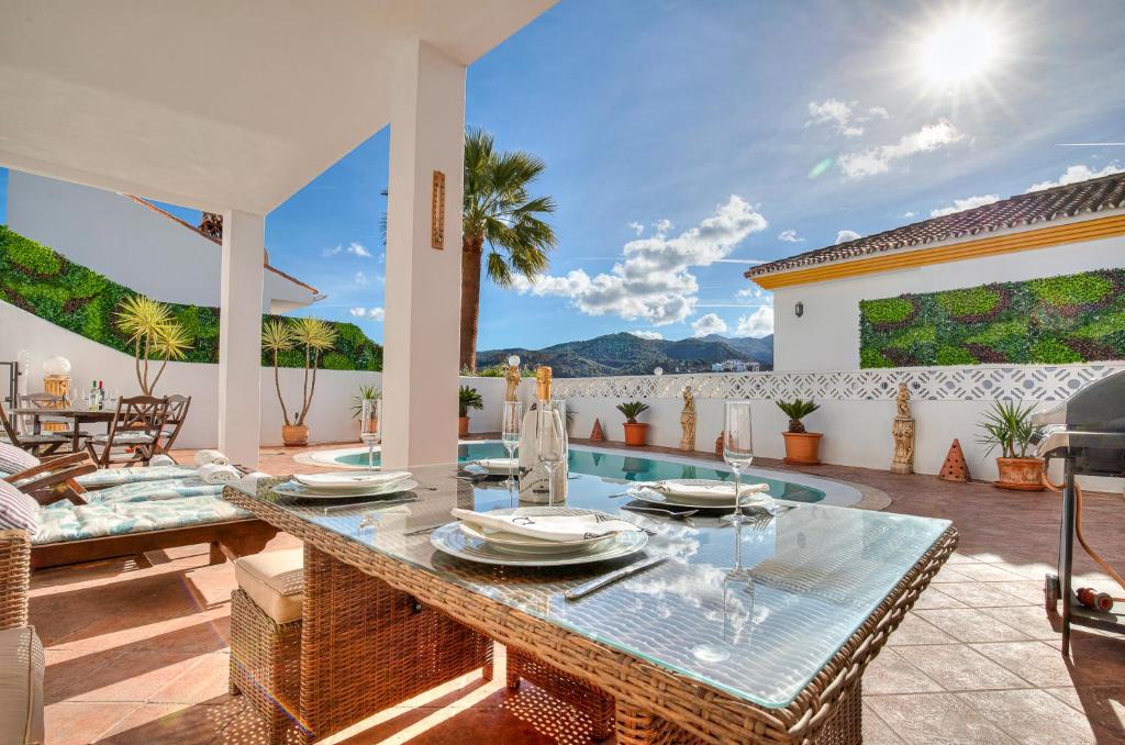 Monda Palms Ground Floor Apartment in Monda photo 1