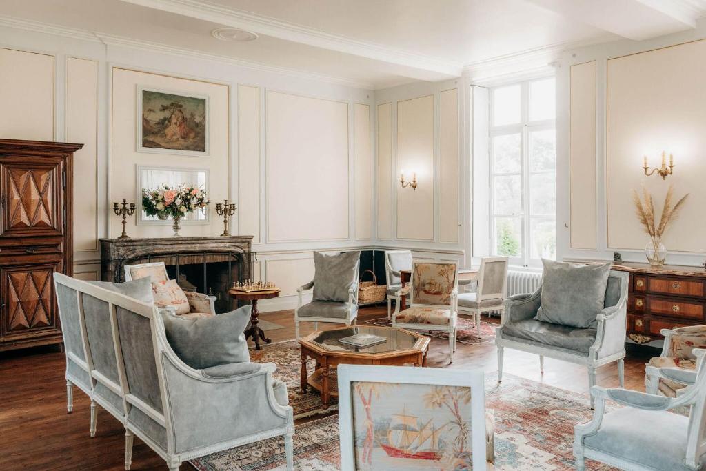 Château de Marigné - Gîte de charme- 15 pl photo 3