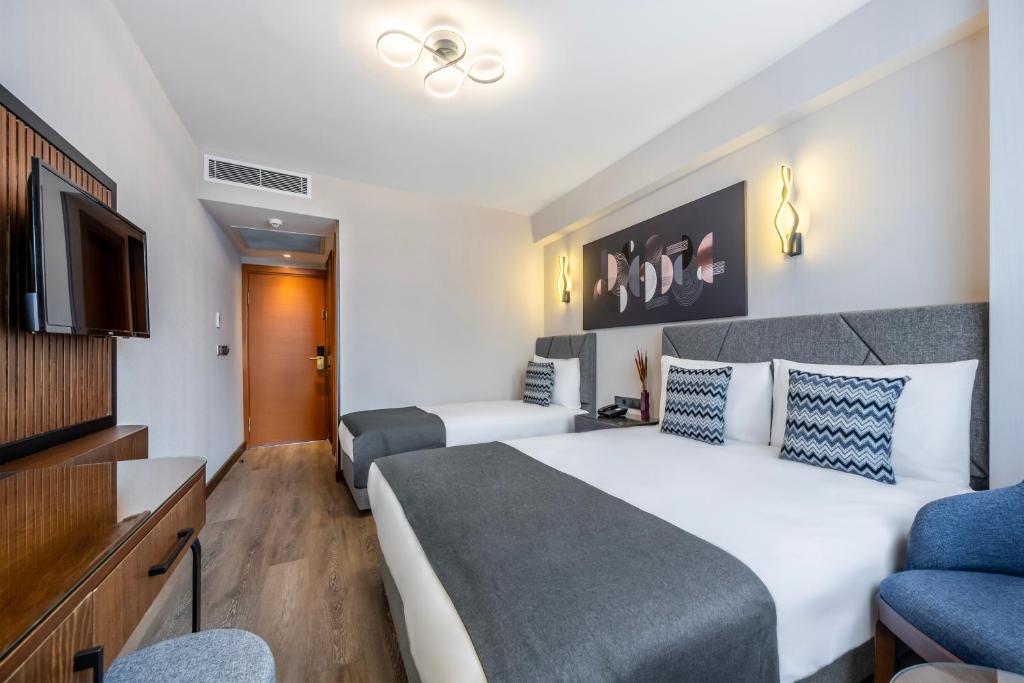 Hotel Bristol Room Type - Superior Triple Room