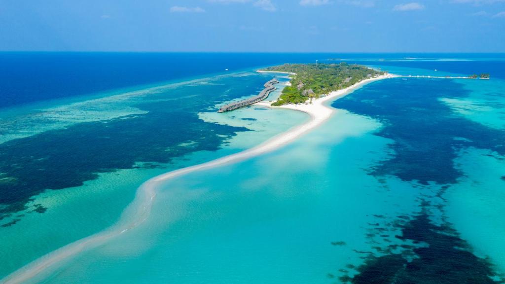 Kuredu Island Resort & Spa photo 2