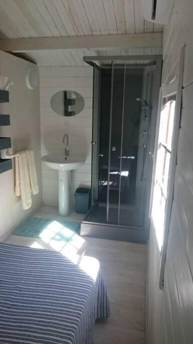 Cosyhouse et piscine site web chalet du lagon wix photo 3