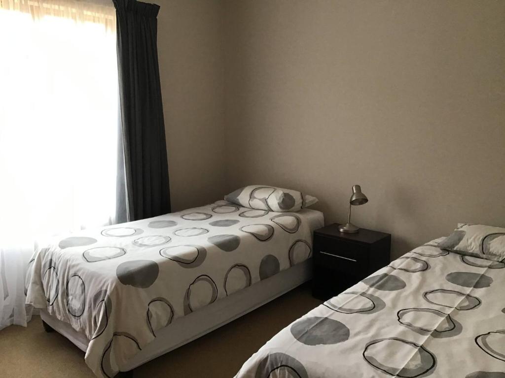 On Special Furnished 2 Bedroom Apartment photo 3