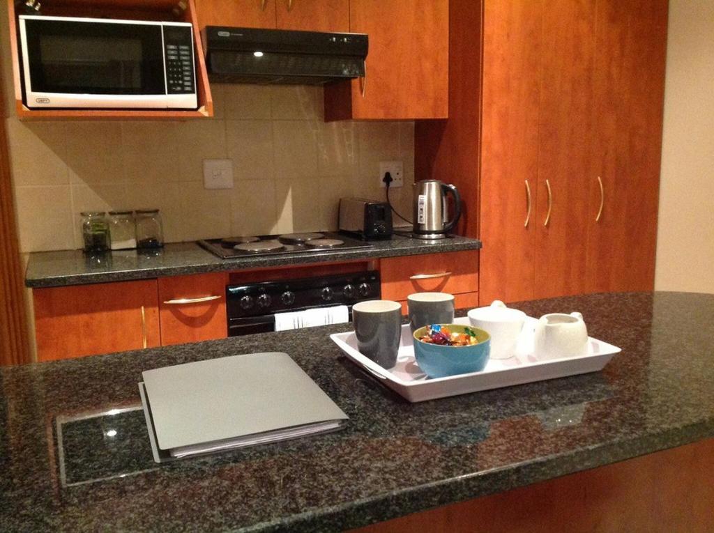 On Special Furnished 2 Bedroom Apartment photo 4