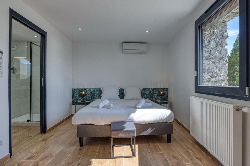 La Maison des Eymes - Jacuzzi / Coin Calme photo 3