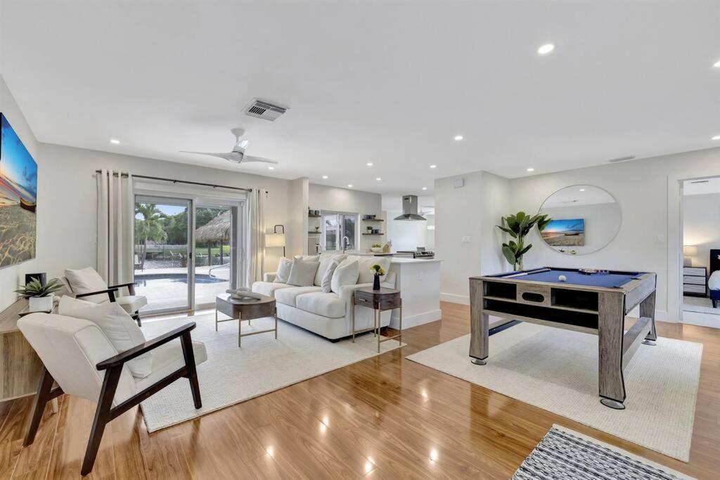 Tropical Palms House photo 1