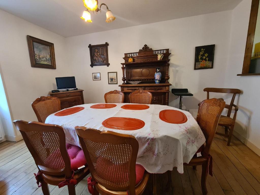 Gîte Saint-Gaultier, 3 pièces, 6 personnes - FR-1-591-361 photo 4