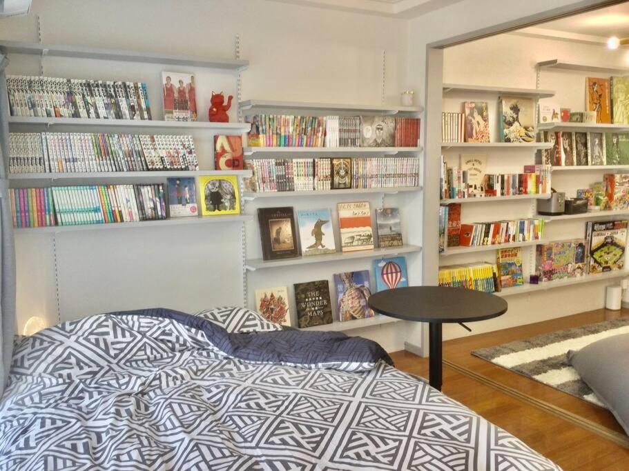 005.Library room photo 3