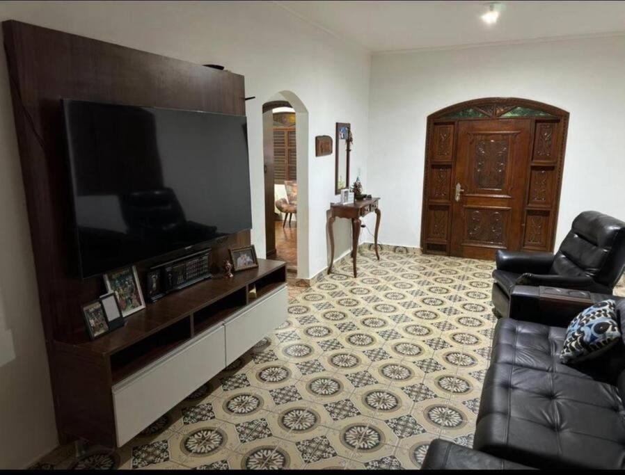 Casa espaçosa centro capital MS photo 3
