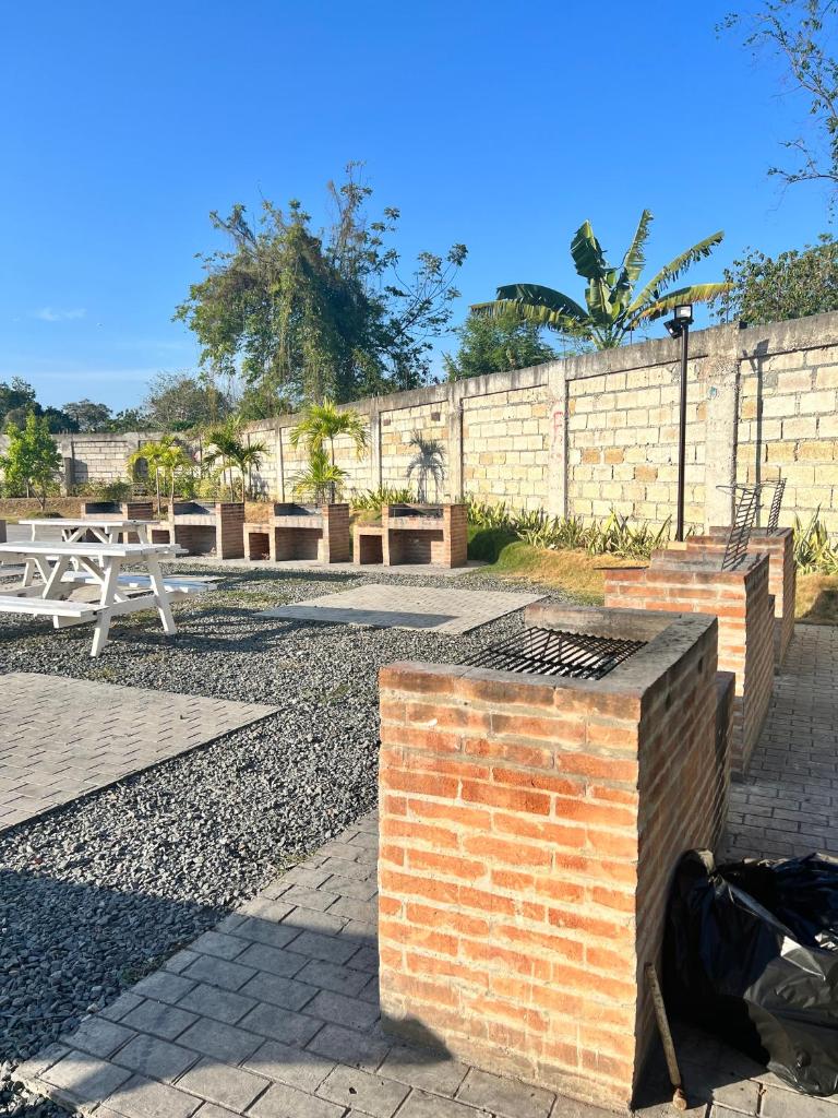 Condo in Lapu-Lapu City photo 2