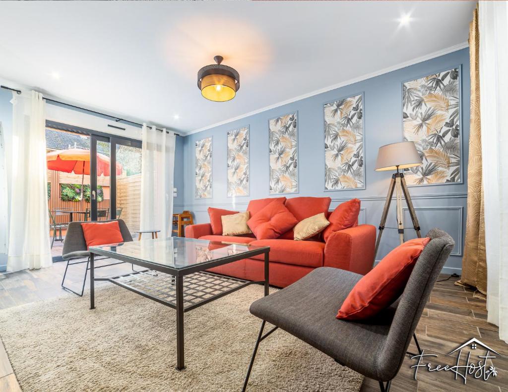 Marvel House - Disneyland 5min, Private Parking, Terrace photo 4