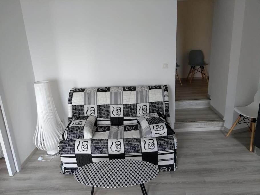 Charmant appartement T2 neuf ,calme tout confort. photo 4
