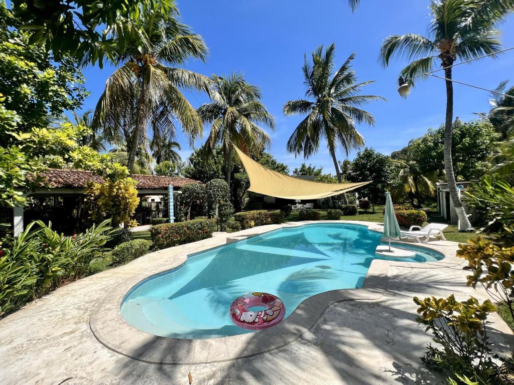 Beautiful beach house in Los Cobanos El Salvador photo 2