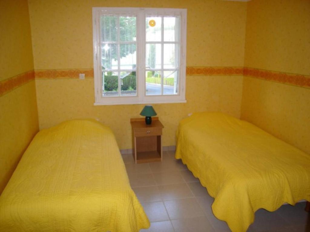 Appartement de 2 chambres a Mensignac photo 2