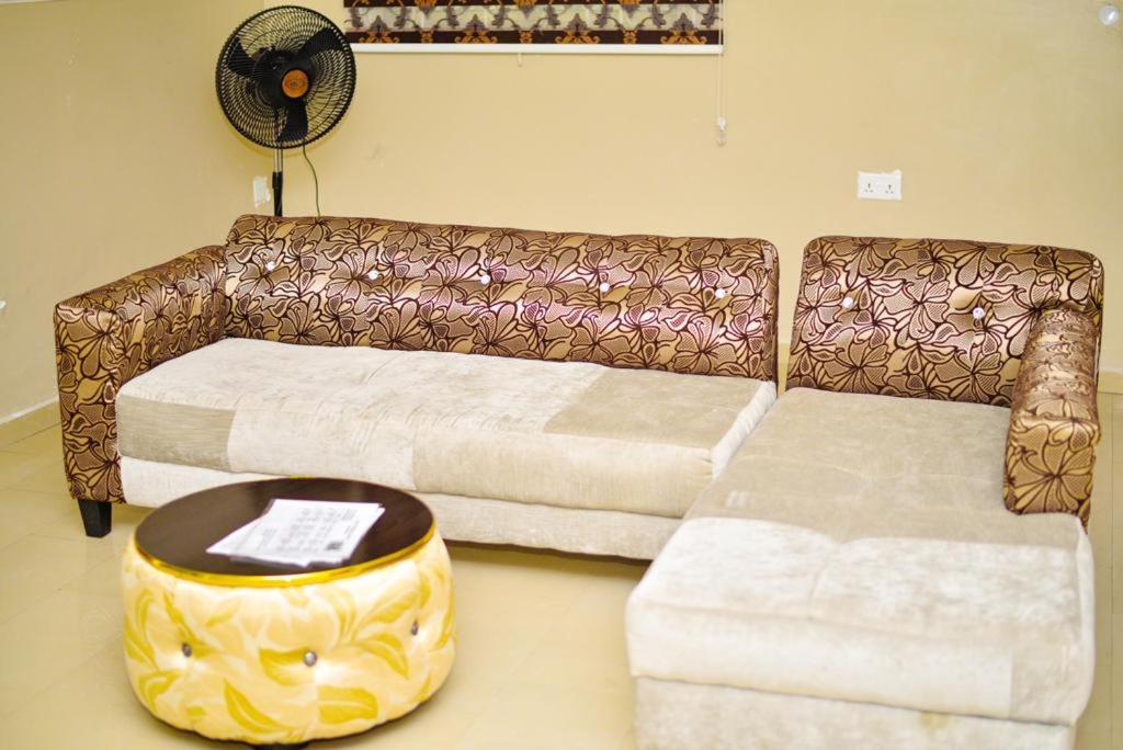 Mena's Home & Apartment photo 2