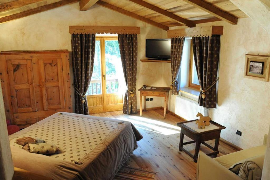 La Madonnina Del Gran Paradiso Wellness Hotel photo 1