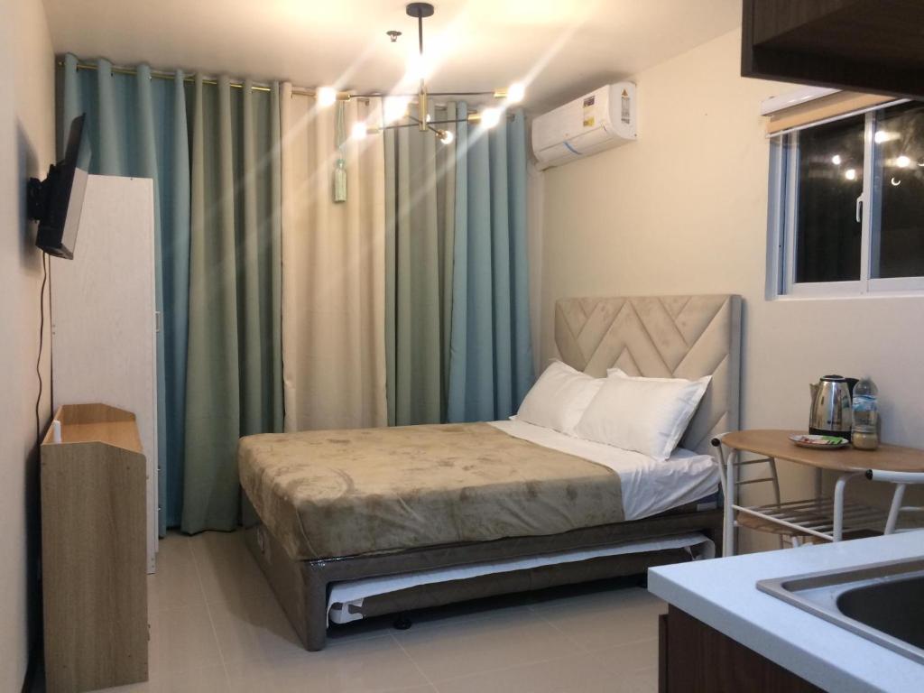 P&L Condotel