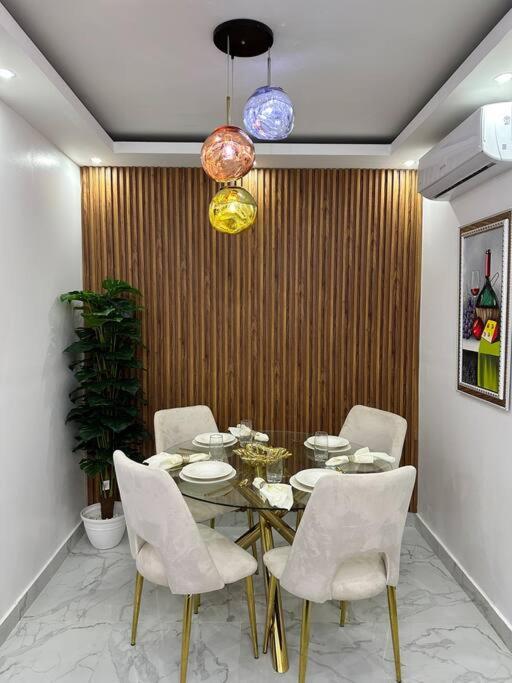 Nice place to stay, small pool, tv, ac, photo 1