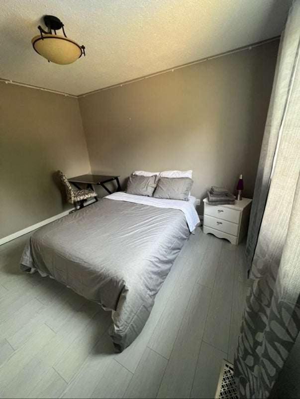 Specious Kamloops House for relaxation with great view in prestigious Sahali. photo 3