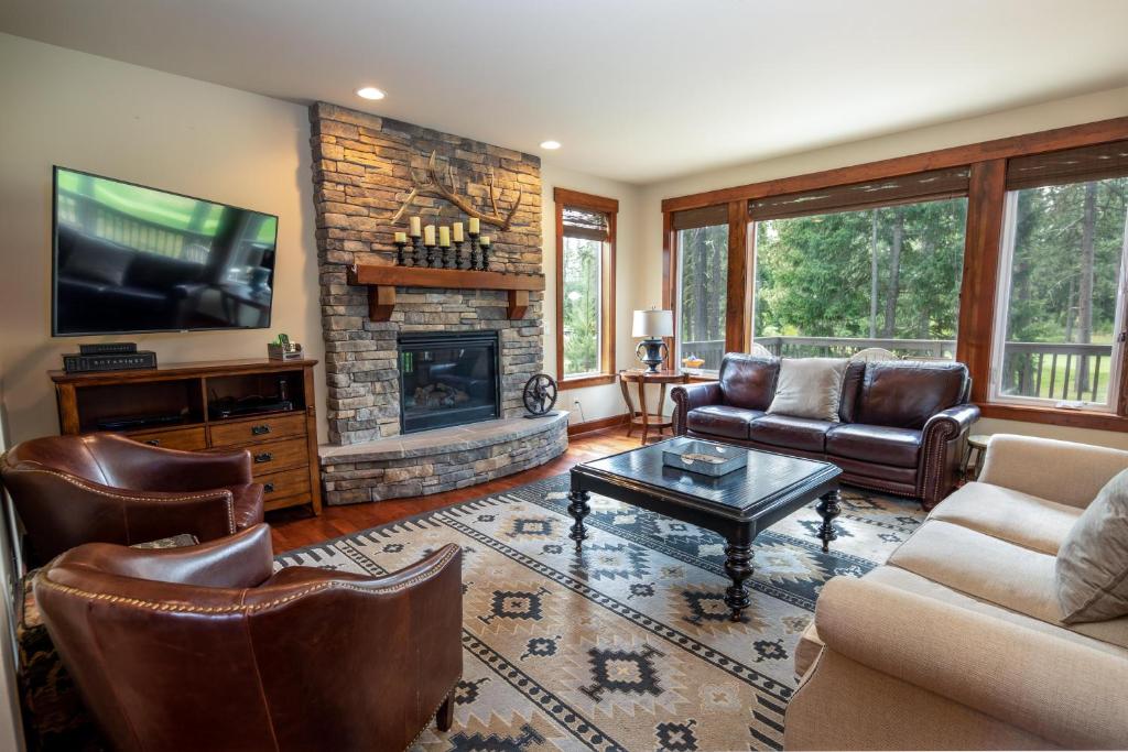 Suncadia 4-Bdrm Home Walking Distance to Swiftwater