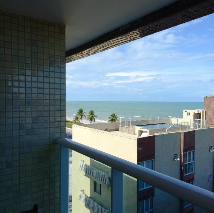 Flat maravilhosa vista beira mar de Intermares 605 photo 4