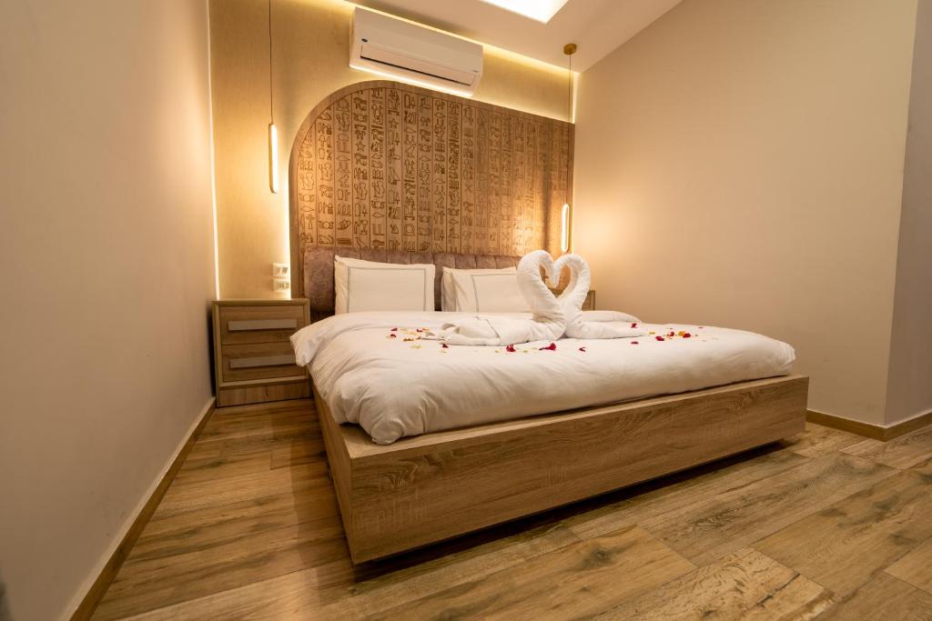 Royal Great Pyramid INN Room Type - Quadruple Room
