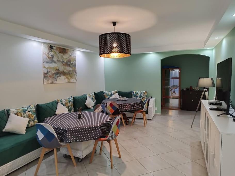 Villa Darna avec piscine au calme