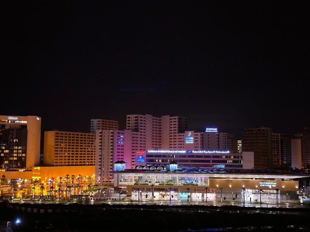 LovelyStay - Luxury & proximity to Corniche and TGV photo 3
