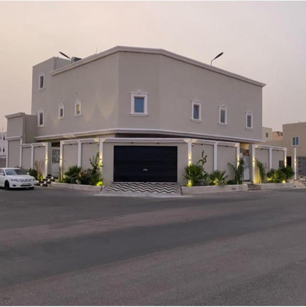 استديو بجاكوزي وكراج دخول ذاتي photo 2