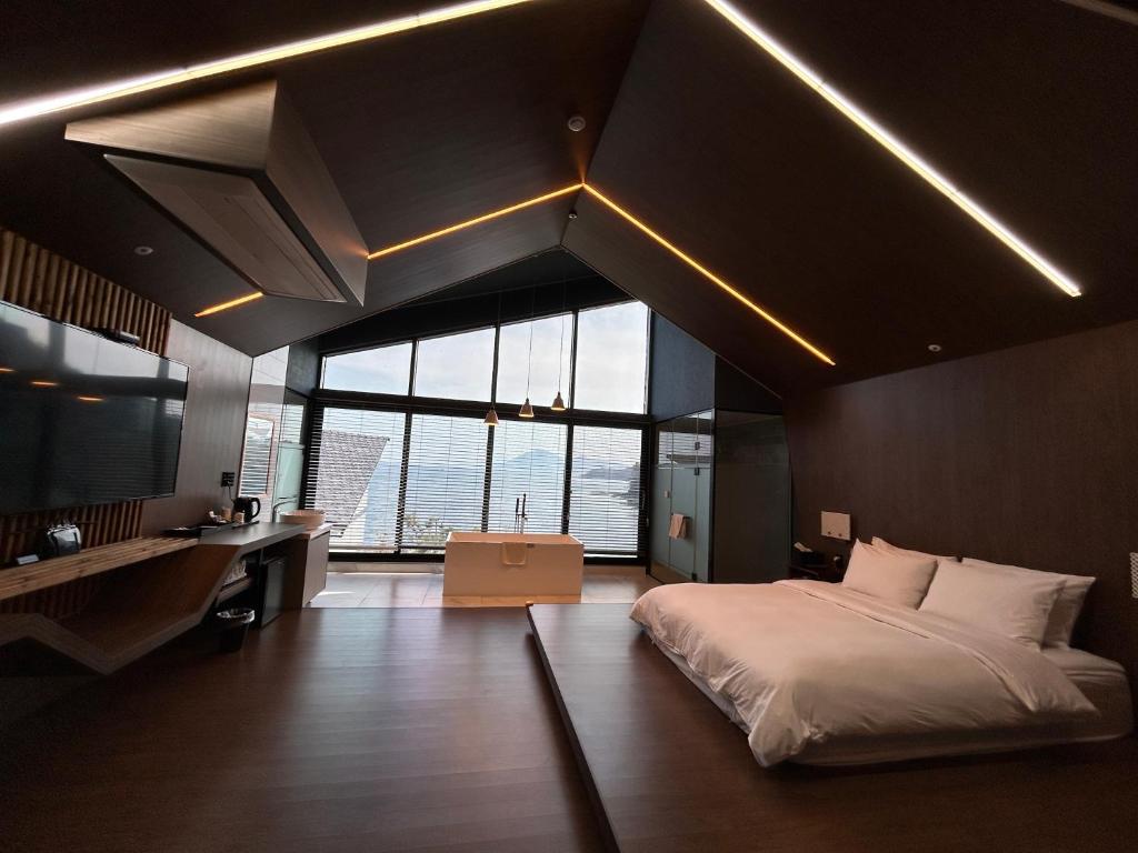 Gyeongnam goseong Hotel With7 photo 4