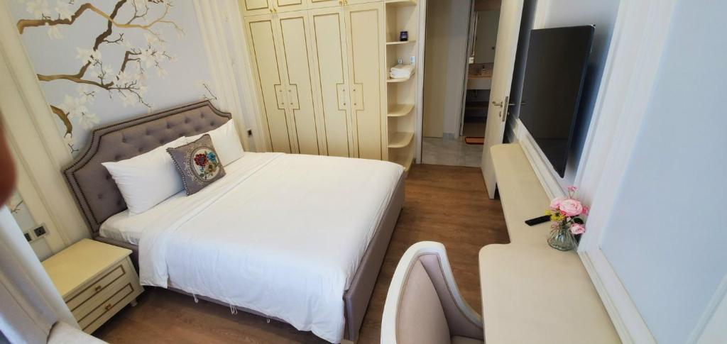 AlaHome Two Bedroom midtown