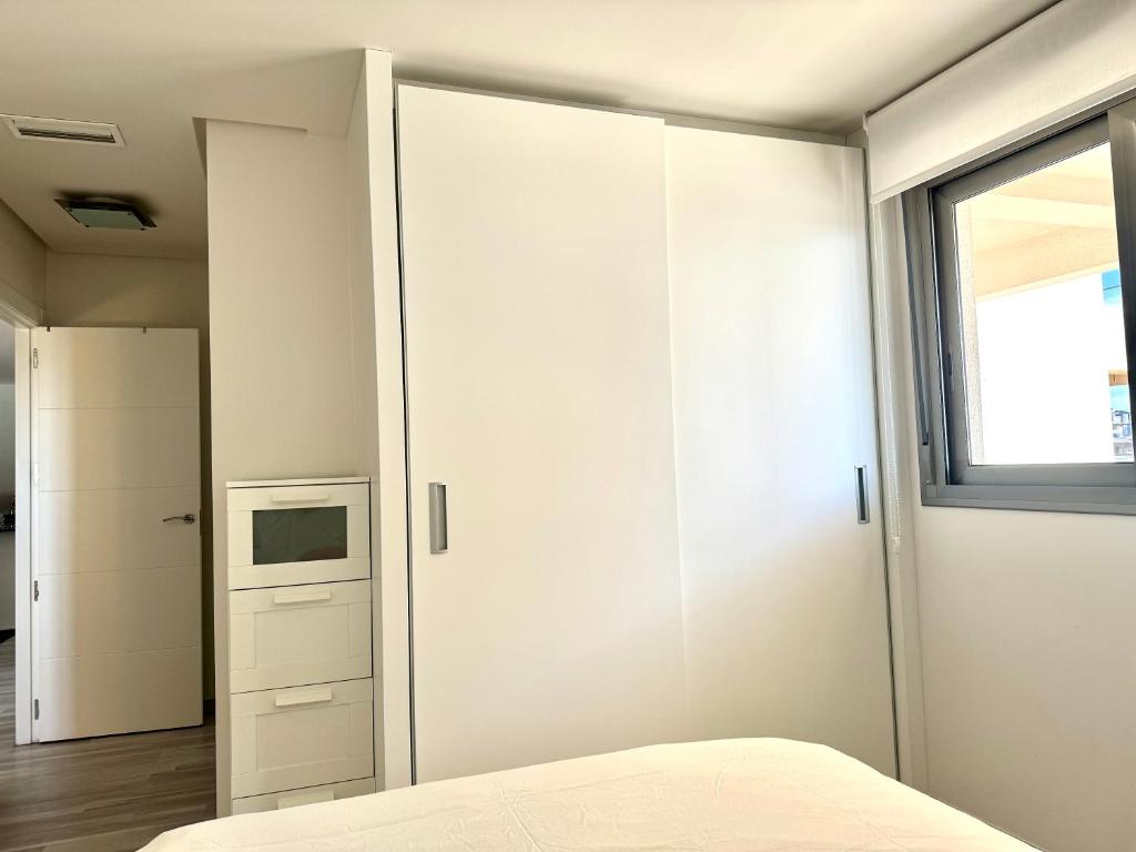 Modern Cozy 2-bedroom Los Dolses Villamartin photo 4