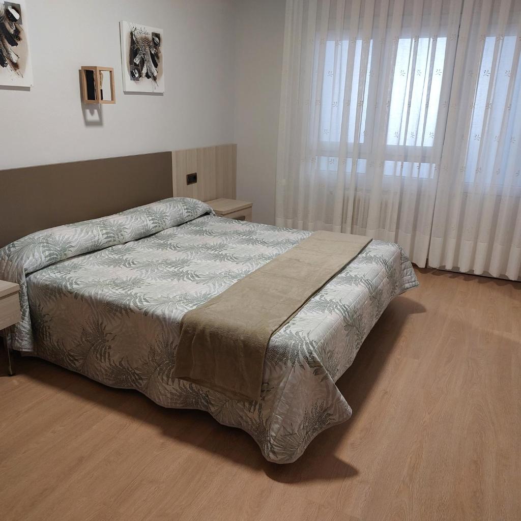 Habitaciones Javier photo 3