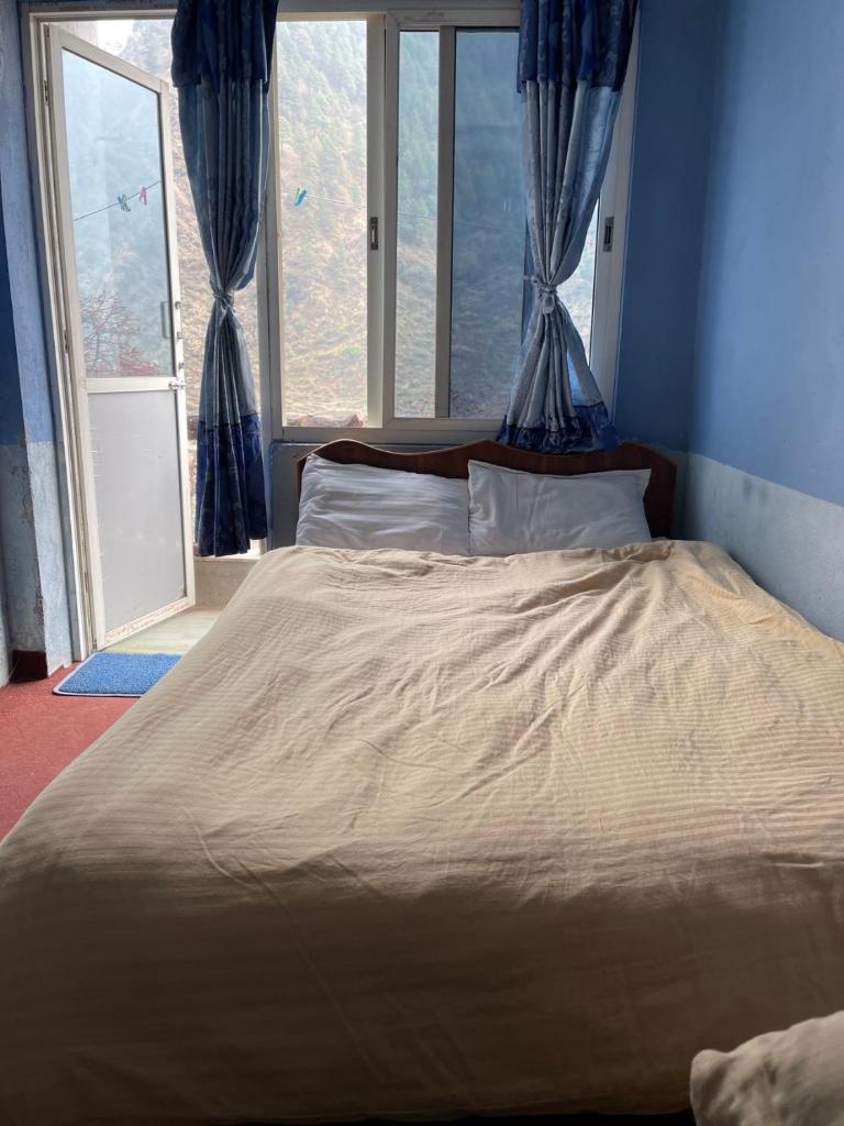 Hotel white palace photo 4