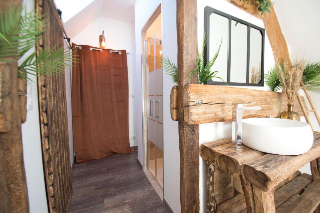 La Jungle Room photo 3