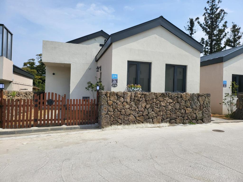 Tteulan Haengbok photo 4